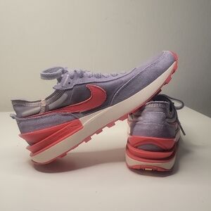 Nike Purple and Pink Athletic Sneakers Sz9